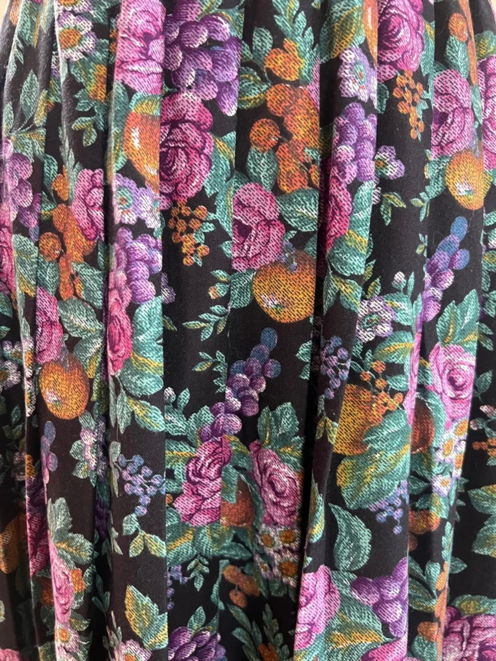 🍊🌹🍇Floral Maxi Skirt in Black with Purple & Green Print
